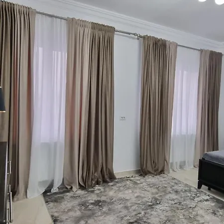 1 Apartment