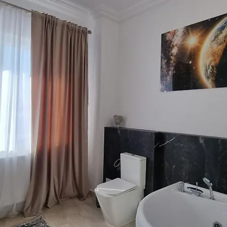 1 Apartment Targu Neamt